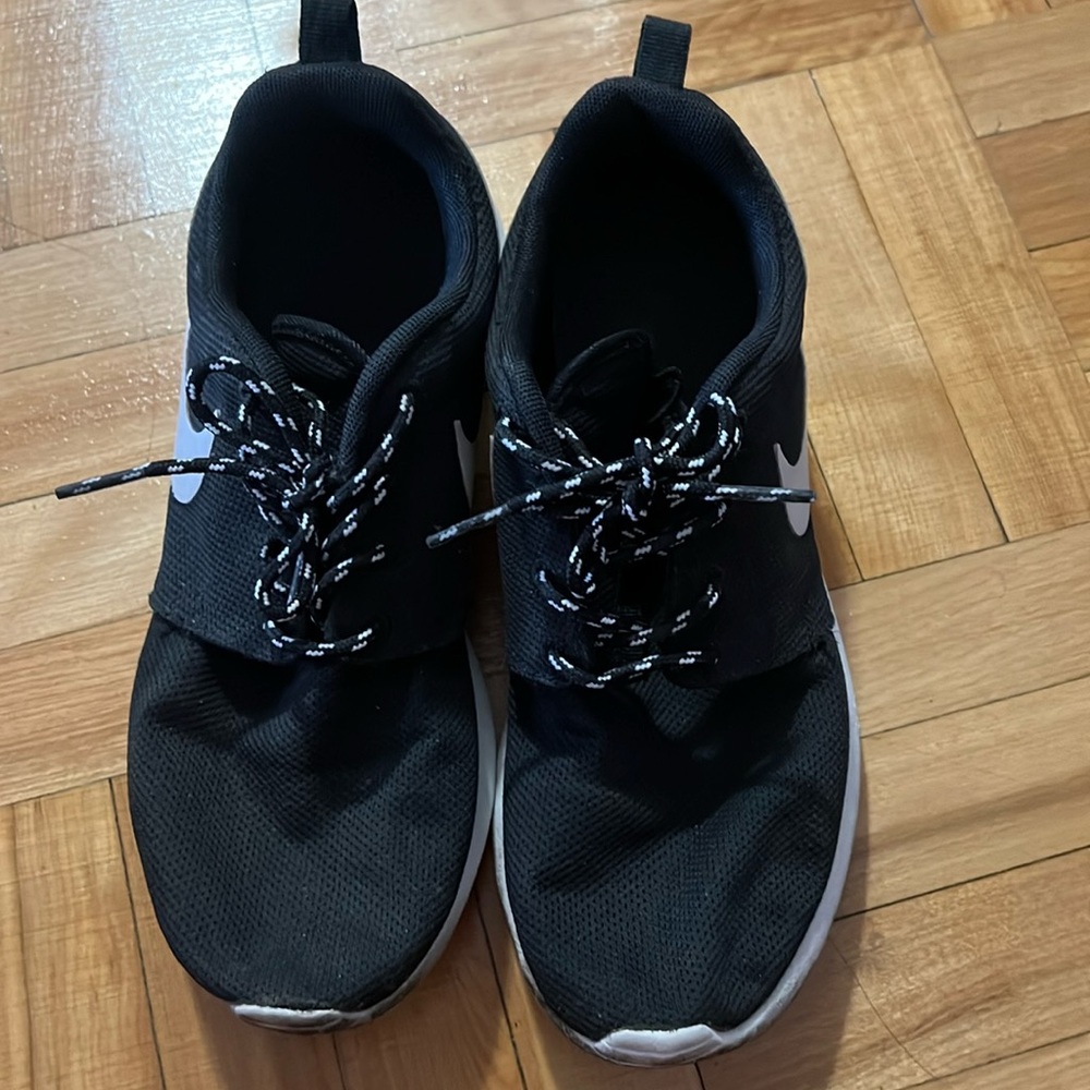 Nike shoes